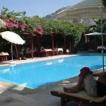 Aparthotel Nirvana 4*
