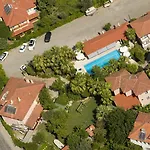 Hotel de apartamente Nirvana 4*